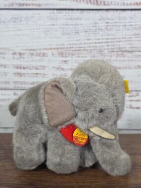 Vintage Steiff Mini Elephant Mohair Yellow Tag Button Austria 1959 1450/12